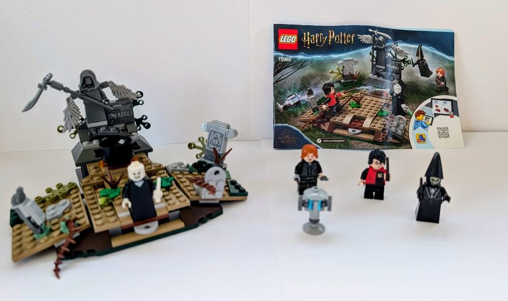 Lego 75965 Harry Potter: The Rise of Lord Volemort - Complete